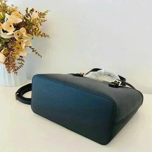 Michael Kors XS Jet Set Travel Carryall Top Zip Tote Black - Picture 6 of 11